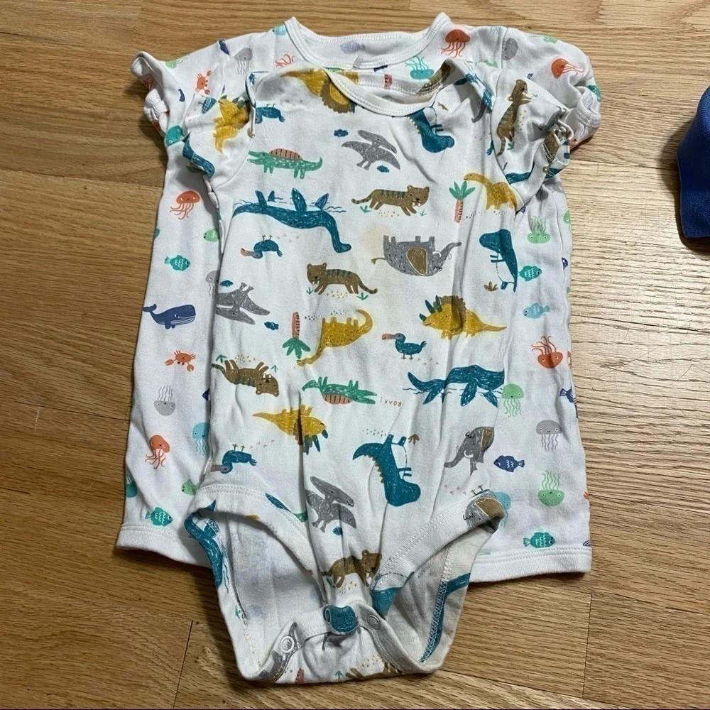 18 mos Boy Clothing Bundle Jellyfish Bodysuit Carters Dinosaur Polo Animals